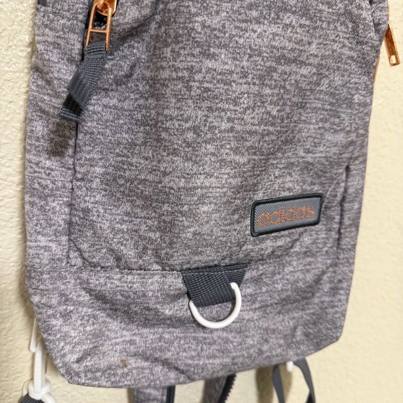 adidas Women's Essentials Convertible Crossbody Sling Bag - Picture 4 of 9